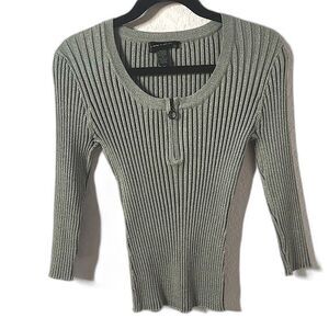 Cable & Gauge Shimmering Silver Gray Holiday Ribbed Sweater Top w Zipper Size M